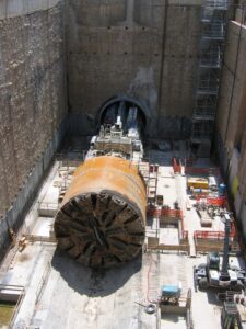 Tarcza TBM drążąca tunele metra/ fot: Marukou - Domena publiczna
