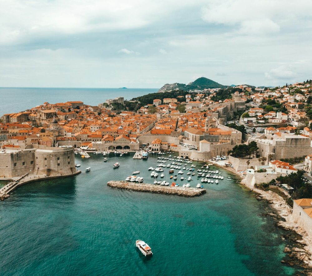 Fakty Plus Informacje