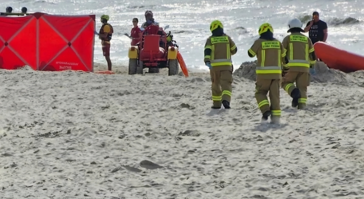 akcja ratownicza na plaży