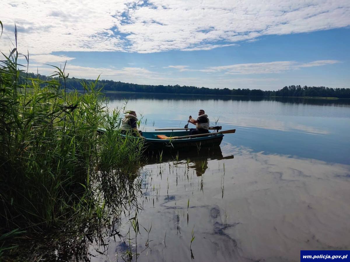 policja na łodzi