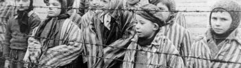 dzieci, które przeżyły Oświęcim za drutami obozu