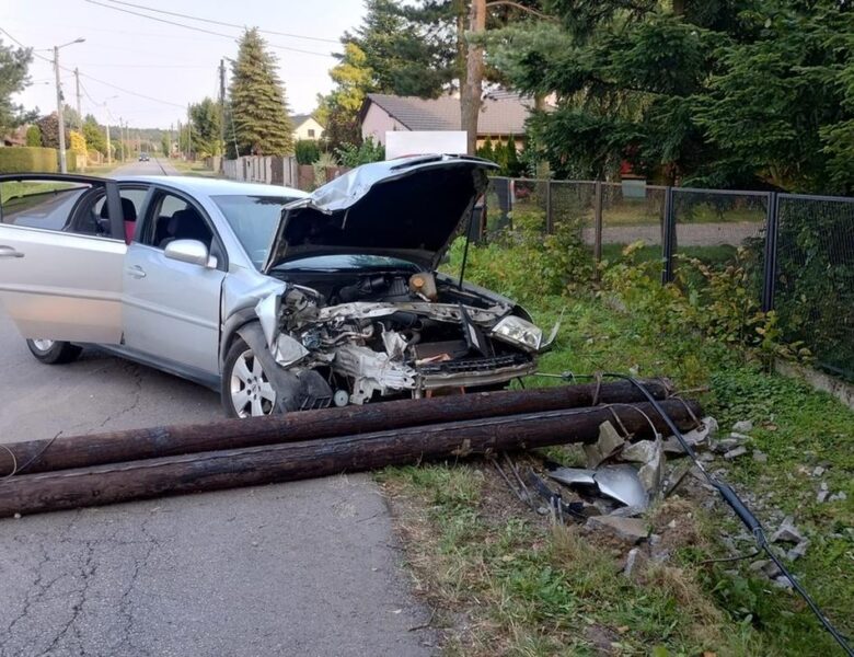 Uszkodzony pojazd po kolizji – ilustracja do artykułu o art. 178d k.k. i odpowiedzialności kierowców