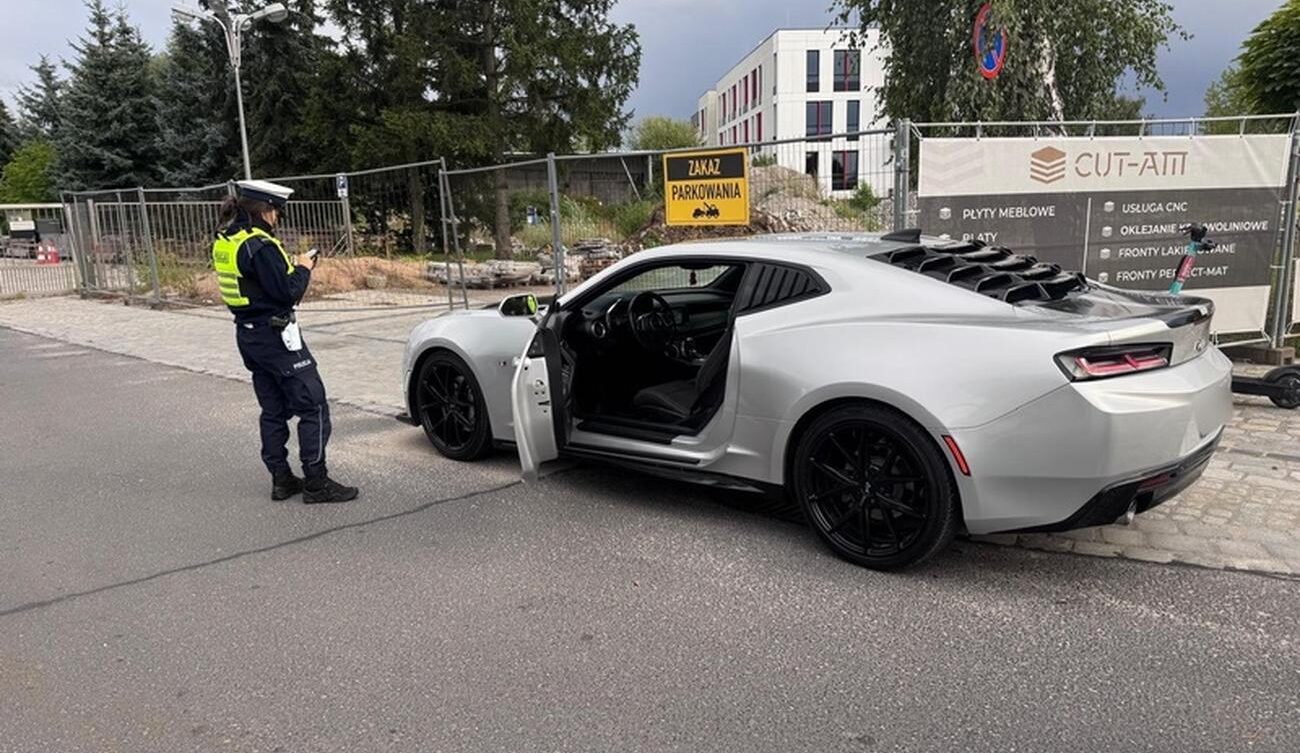 Policja sprawdzała poziom hałasu na wrocławskich drogach/Policja