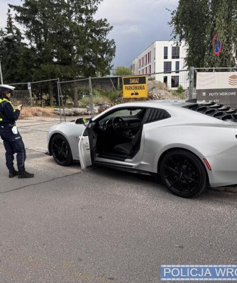 Policja sprawdzała poziom hałasu na wrocławskich drogach/Policja