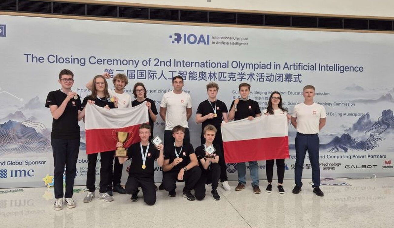 Polska reprezentacja na II Olimpiadzie AI/Uniwersytet Warszawski
