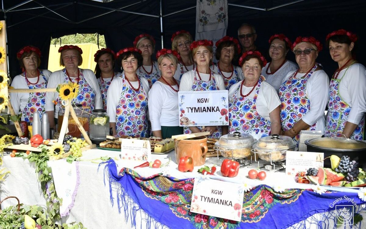 Koła Gospodyń Wiejskich na Dożynkach Gminy Stryków w Lipce 2024/strykow.pl