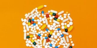 pigułki/fot: Michał Parzuchowski/Unsplash