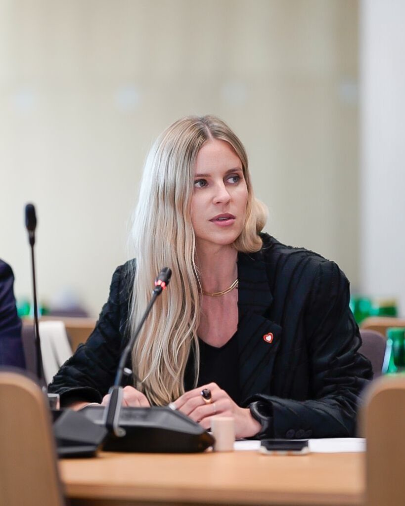 Aleksandra Gajewska MRPiPS/FB