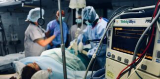 sala intensywnej terapii/ fot: Richard Catabay/ Unsplash