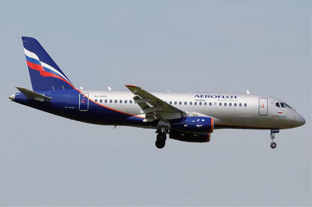 Sukhoi-Superjet-100, Autorstwa Konstantin Nikiforov, Wikipedia