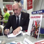 Antoni Macierewicz/ Autorstwa Piotr Drabik from Poland - Antoni Macierewicz, CC BY 2.0,
