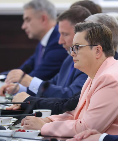 Katarzyna Lubnauer na posiedzeniu rządu Donalda Tuska/ FB