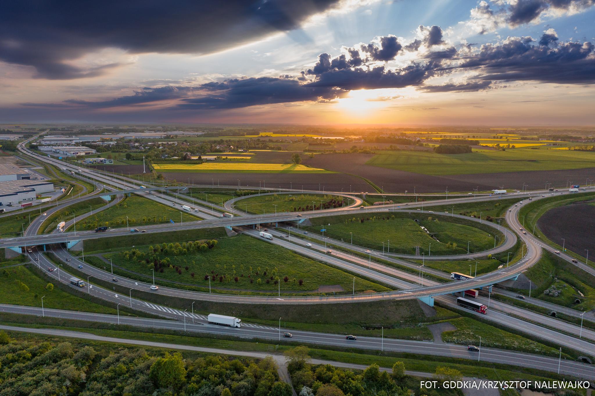 A4 węzeł Wroclaw-Poludnie skrzyżowanie z A8 AOW