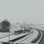 Samochody ciężarowe zakorkowały podjazd pod Górę Św. Anny na autostradzie a4/ FB