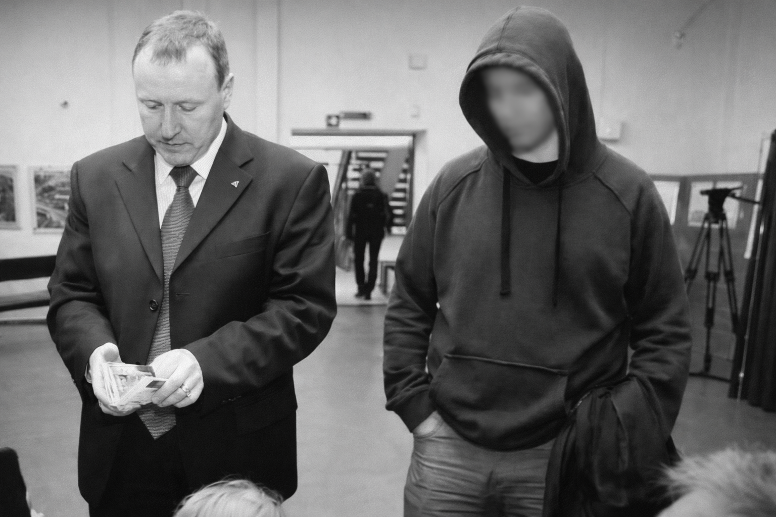 Prokuratura Okręgowa w Toruniu skierowała akt oskarżenia przeciwko synowi Jacka Kurskiego. Wskazano miejsca i czas popełnienia przestępstw./ zdjęcie SokzBuraka/FB