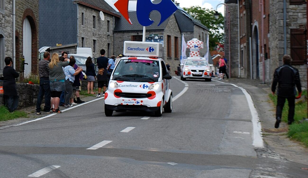 Rząd rozważa przejęcie sklepów sieci Carrefour/ fot: Jean Housen, CC BY-SA 3.0