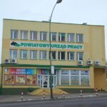 Powiatowy Urząd Pracy w Sanoku. Fot: Lowdown, CC BY-SA 3.0