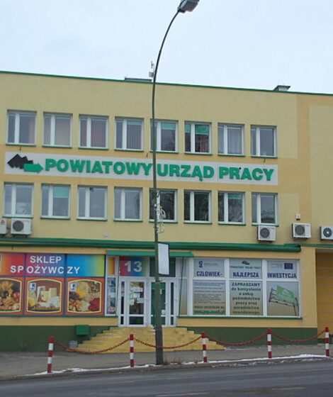 Powiatowy Urząd Pracy w Sanoku. Fot: Lowdown, CC BY-SA 3.0