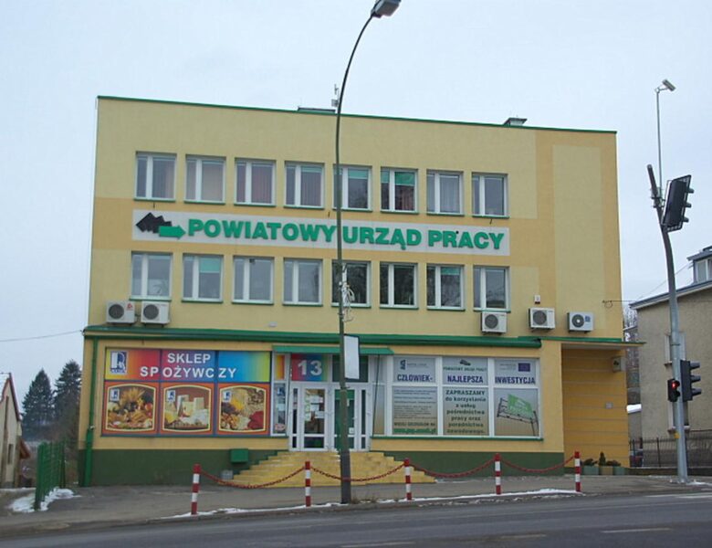 Powiatowy Urząd Pracy w Sanoku. Fot: Lowdown, CC BY-SA 3.0