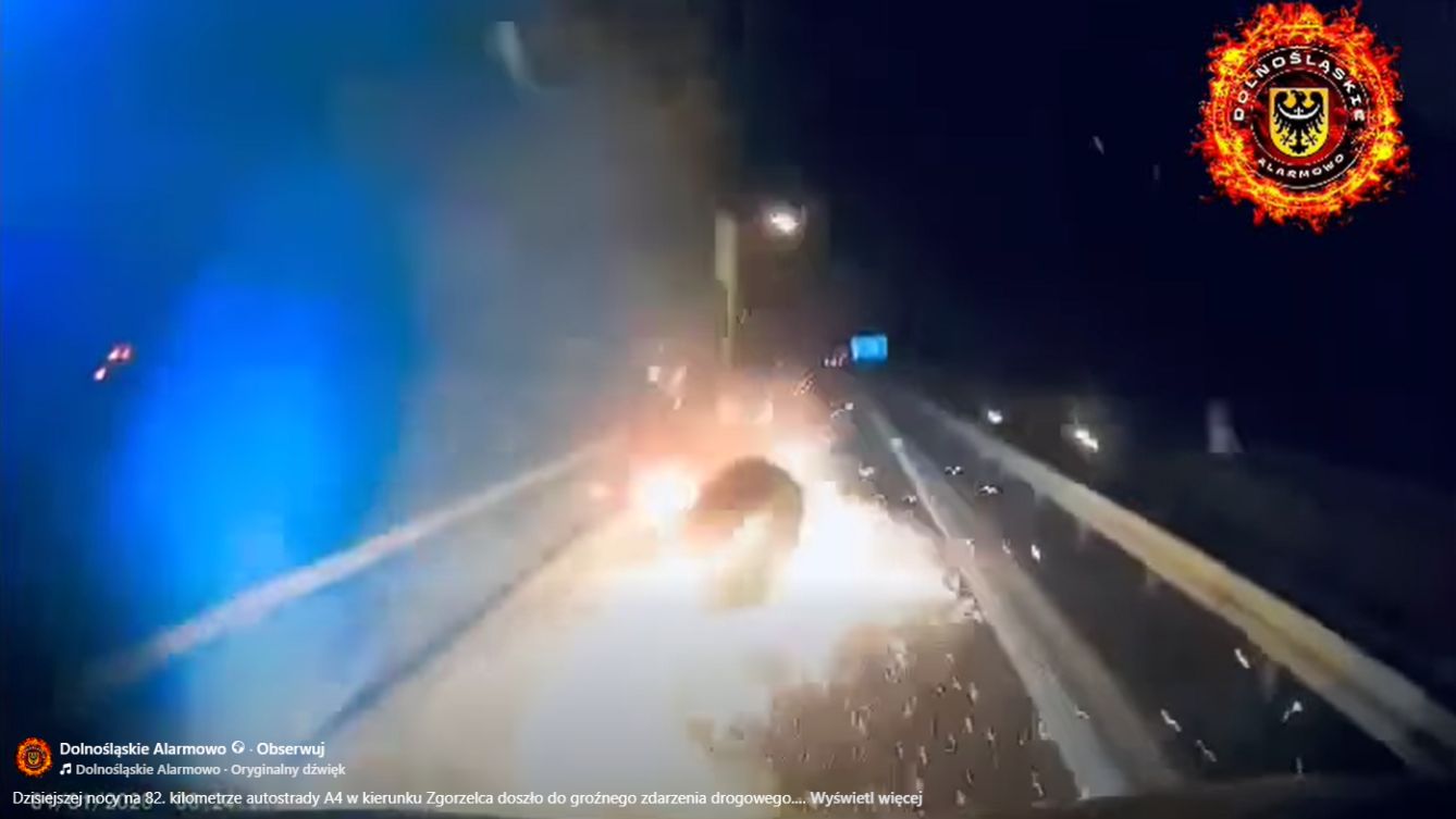 Moment zderzenia na autostradzie A4./ Dolnośląskie Alarmowo
