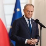 Donald Tusk podczas konferencji prasowej. KPRM