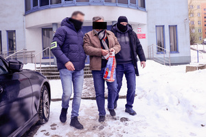 CBŚP zatrzymało podejrzewanego o międzynarodowe przestępstwa korupcyjne. CBŚP