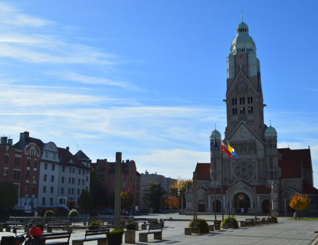 Kryzys demograficzny a edukacja. Kryzys demograficzny w Rudzie Śląskiej wymusza reorganizację szkół i przedszkoli. Miasto likwiduje oddziały i wygasza placówki.Autorstwa AirMonsterrr - Praca własna, CC BY-SA 4.0