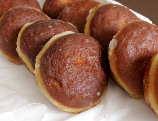 Jak spalić kalorie z pączka? Autorstwa fir0002flagstaffotos, Wikipedia