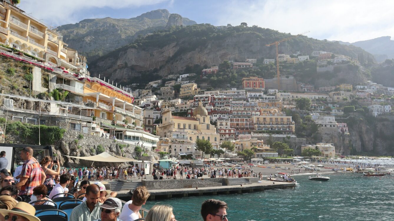 Capri. Capri wprowadza limity turystów 2026. fot: Mihaela Claudia Puscas/ Unsplash