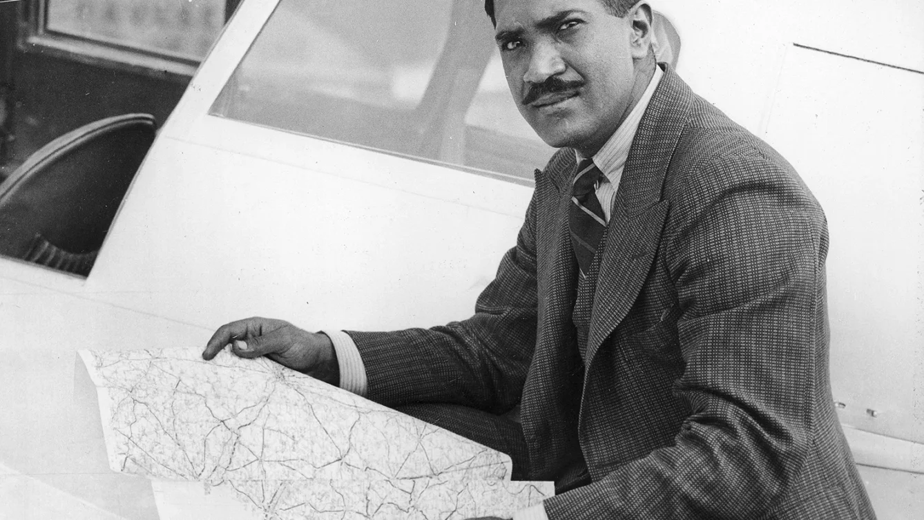 Indyjski przedsiębiorca Damodardas Geerdhal podczas podróży po Polsce, Poznań, 1934. Źródło: Narodowe Archiwum Cyfrowe