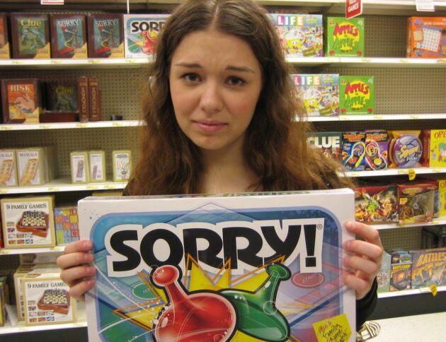 Anulowanie zamówienia i „błąd systemu”? Ten sam produkt wraca drożej? Poradnik dowodowy krok po kroku: prawa, pisma, chargeback, UOKiK.