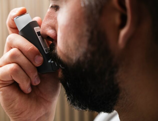 Astma zimą. fot: CNordic Nordic/Unsplash