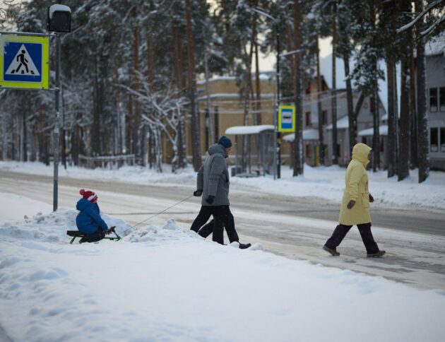Szkoły zimą odwołują zajęcia. fot: Ilya Semenov/ Unsplasch