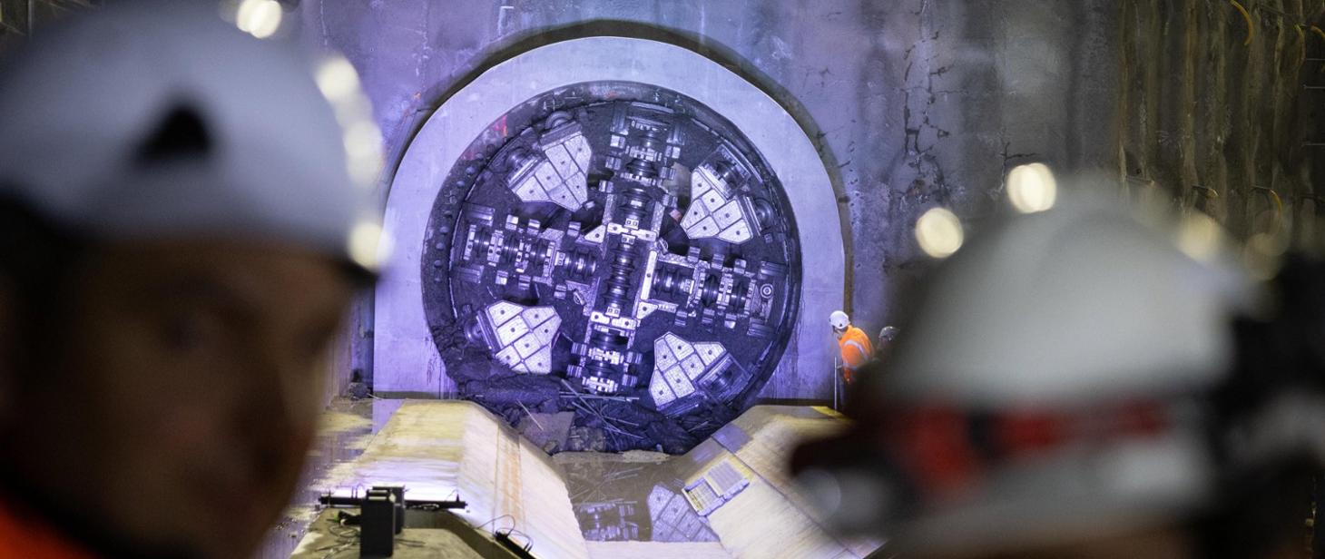 Tarcza TBM Kinga zakończyła drążenie tunelu ewakuacyjnego na linii Podłęże-Piekiełko. Sprawdź postępy prac i nowe czasy przejazdu pociągów z Krakowa w góry. fot: MI