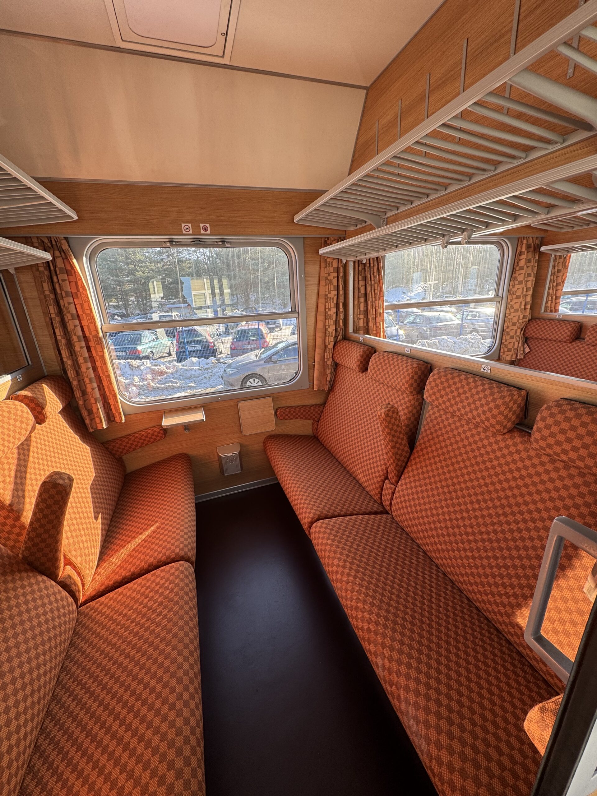 Historyczny skład PKP Intercity „Nieśpieszny”