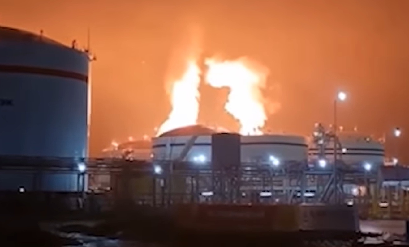 Pożar w porcie Ust-Ługa