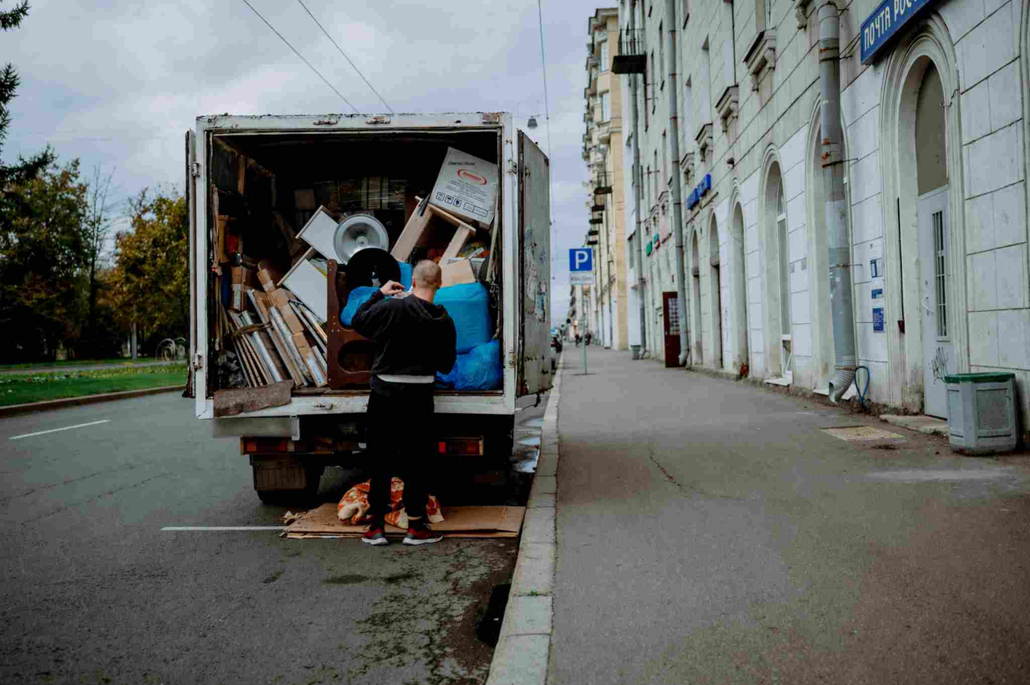 Nawet 173 tys. zł dopłaty do wynajmu mieszkania z PFRON! Sprawdź, jak działa program Aktywny samorząd 2026, kto może skorzystać i do kiedy złożyć wniosek w SOW. fot: Egor Ivlev/Unsplash