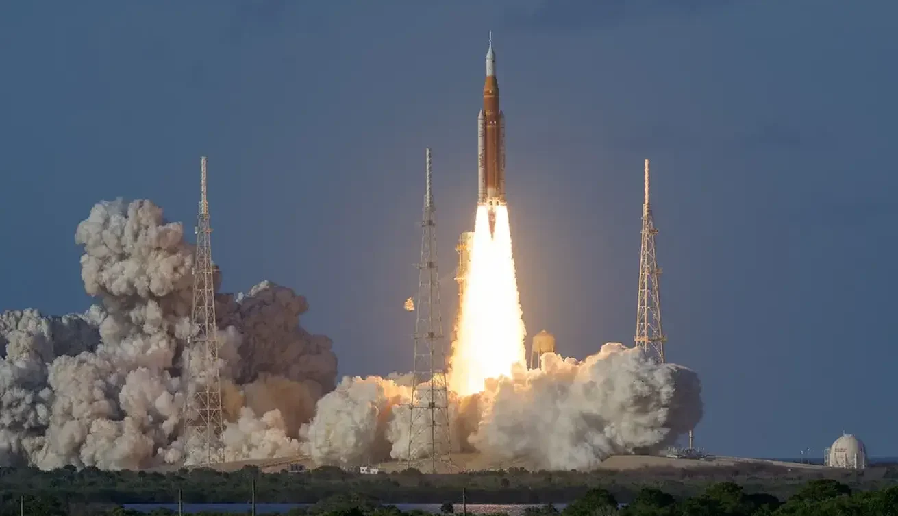 The SLS (Space Launch System) launches with the Artemis II crew aboard the Orion spacecraft on April 1, 2026, at NASA’s Kennedy Space Center in Florida.
Credit: NASA/Bill Ingalls