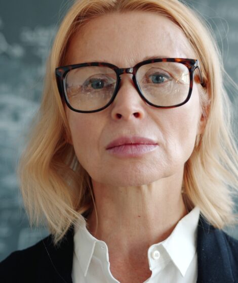 „Największe frajerstwo świata”. Dlaczego niemal połowa młodych nauczycieli w stolicy chce odejść z zawodu? fot: Vitaly Gariev/Unsplash