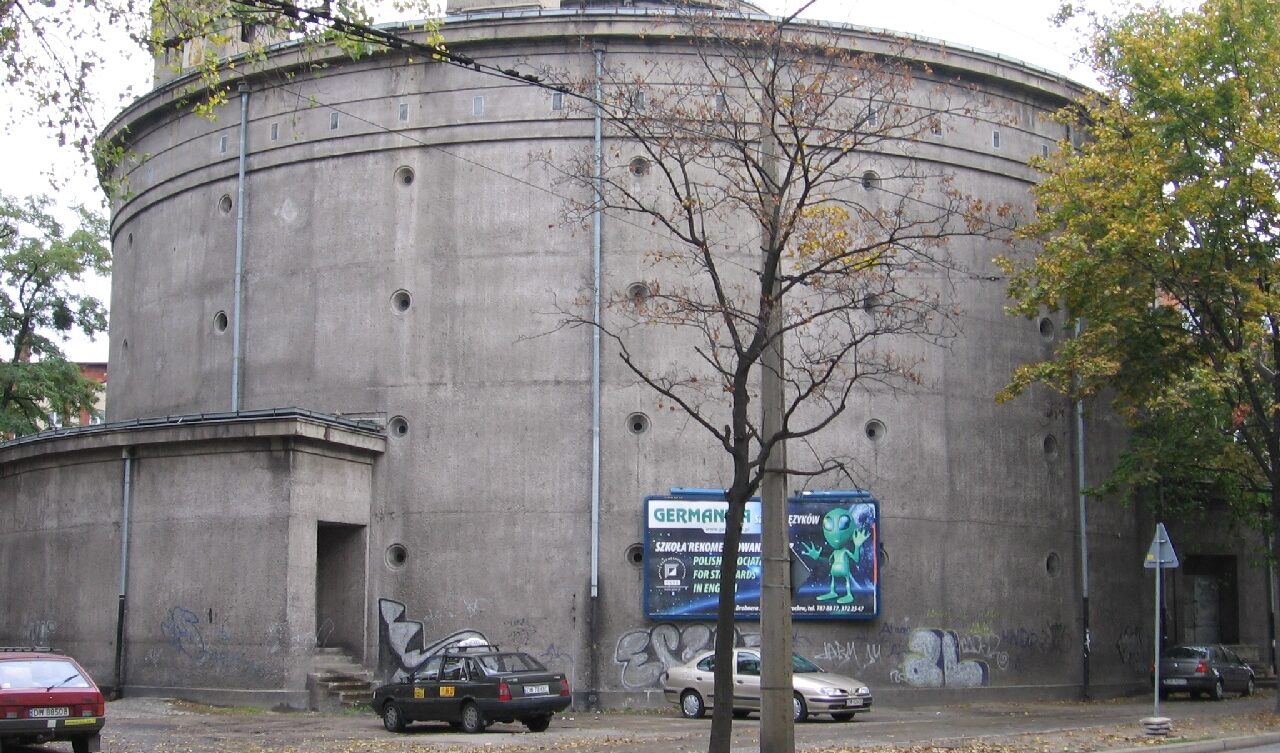 Naziemny schron dla mieszkańców Wrocławia z czasów II wojny światowej, Domena publiczna