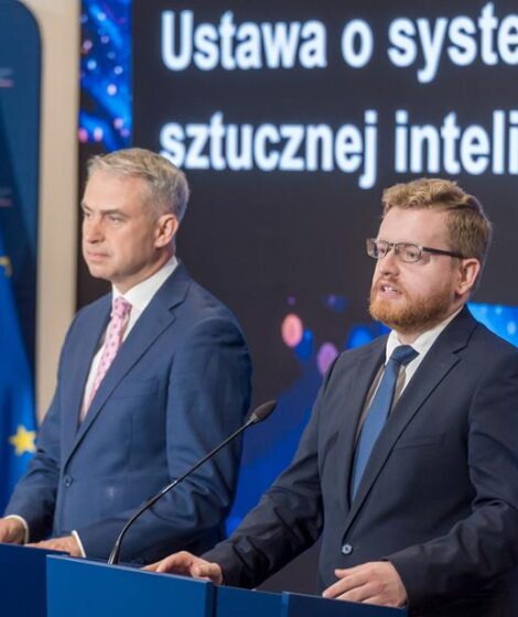 Ustawa o AI podpisana. Ministerstwo Cyfryzacji