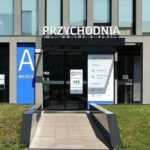 Na wizytę u kardiologa można już umówić się przez e-rejestrację. Od 1 sierpnia w systemie pojawią się kolejni lekarze specjaliści./ Wikimedia
