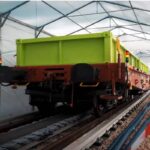 Polski system MagRail ma wykorzystać istniejące tory i rozpędzać pociągi do 550 km/h. Jego twórca nie wierzy jednak w szybkie wdrożenie w Polsce. fot: materiały prasowe