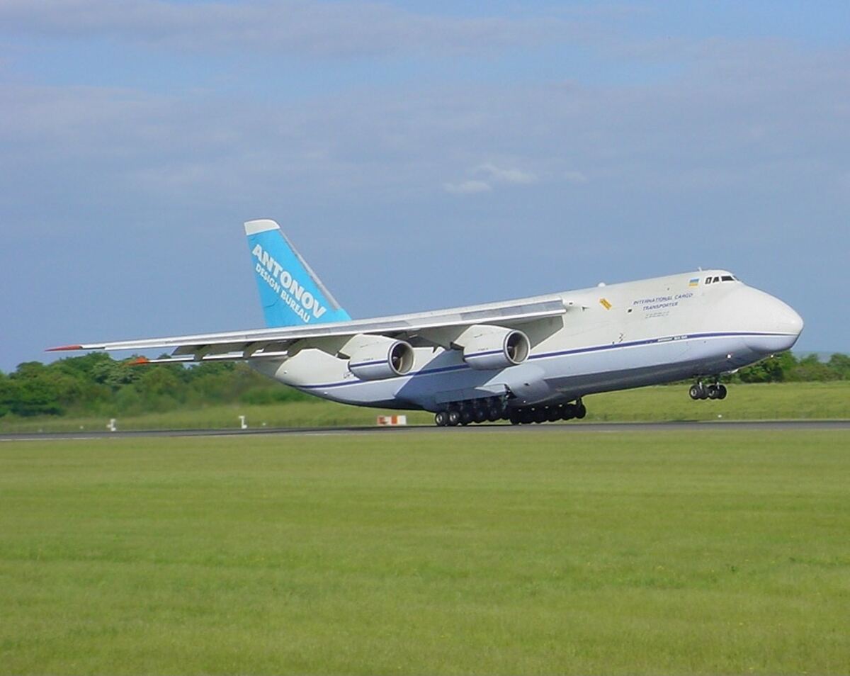 Antonov Airlines Antonov An-124, fot: Dale Coleman, Wikipedia
