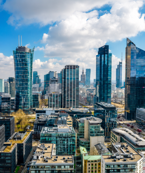 Warszawa. W centrum Warszawy zaczyna brakować nowoczesnych biur. Firmy szukają siedzib kilka lat wcześniej, czynsze rosną, a część kupuje całe budynki.Źródło: PrestigePR