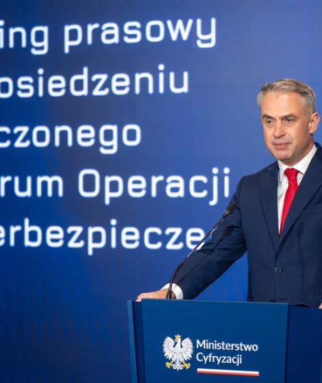 Krzysztof Gawkowski: Wyciek danych z MyDr może dotyczyć 18,8 mln osób. Sprawdź, jak zastrzec PESEL, zweryfikować dane i rozpoznać fałszywe wiadomości./ MC