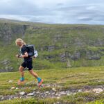 Roman Ficek jako pierwszy ukończył górski bieg self-supported przez Skandynawię. Pokonał 2679 km z Nordkapp do Lindesnes w 40 dni. / FB