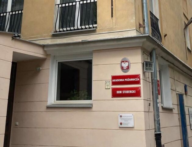 Dom studencki. Akademia Pożarnicza