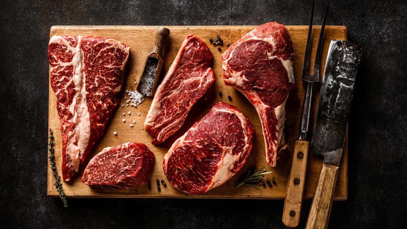 Dieta keto zmniejszyła tłuszcz w wątrobie o 67 proc., a połowa badanych przestała spełniać kryteria stanu przedcukrzycowego. fot: Sergey Kotenev/Unsplash