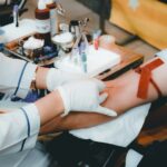 21 mln Polaków może mieć za wysoki cholesterol. Trwa kampania „Cholesterol. Poznaj swoje liczby”. Eksperci zachęcają do badań. fot: Nguyễn Hiệp/Unsplash